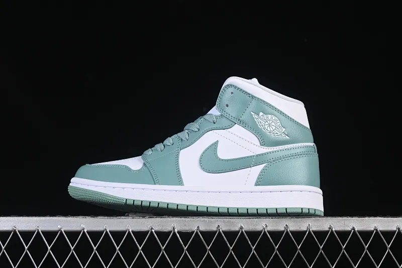 All categories Air Jordan Jordan series basketball shoes Air Jordan 1 Mid G version pure original Air Jordan 1 Mid "Jade Smoke" AJ1 Joe 1 smoke gray jade BQ6472-138